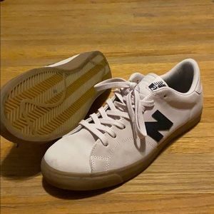 New balance shoes